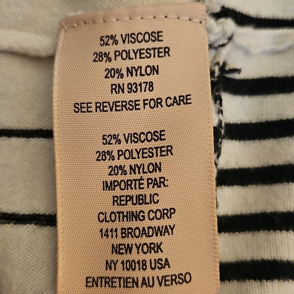 PHILOSOPHY Vertical Striped Black and White Blouson Short Sleeve Sweater Top - Picture 7 of 8